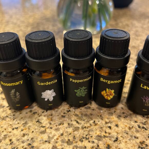 Essential oils variety pack (11) - Picture 3 of 4